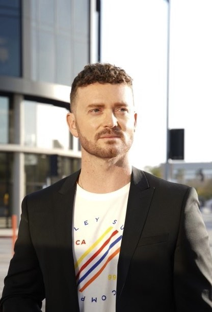 Peter Lillyman as Justin Timberlake